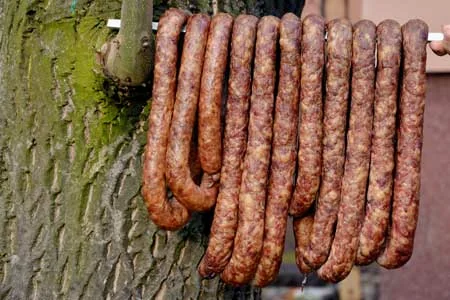 Geräucherte selbstgemachte Wurst