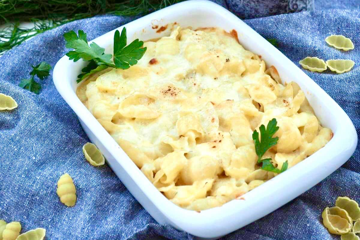 Geräucherte Pasta mit Käsesauce